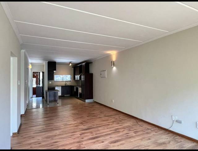 2 BEDROOM APARTMENT FOR SALE IN ATHOLL
